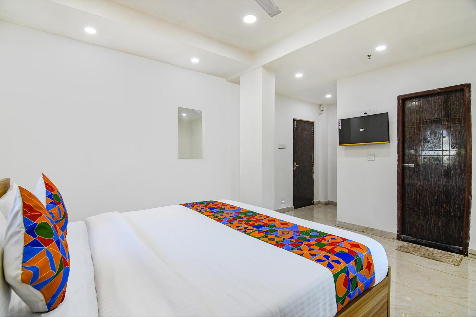 Fabhotel Grand Hazra Inn - Nr Ballygunge Station Kalkutta Kültér fotó
