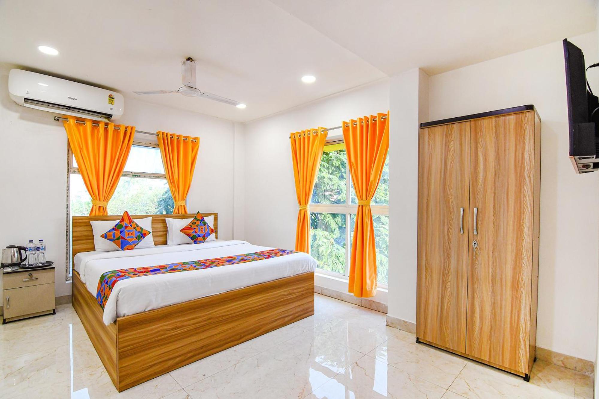 Fabhotel Grand Hazra Inn - Nr Ballygunge Station Kalkutta Kültér fotó