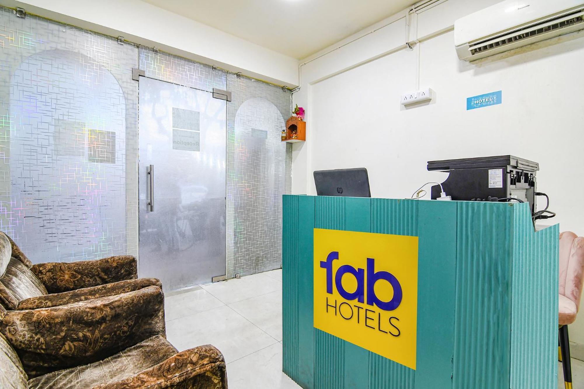 Fabhotel Grand Hazra Inn - Nr Ballygunge Station Kalkutta Kültér fotó