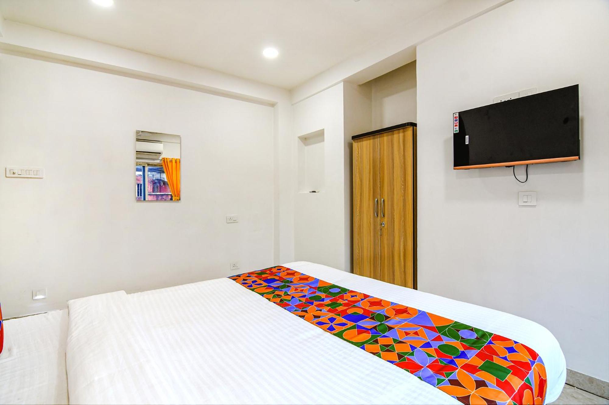 Fabhotel Grand Hazra Inn - Nr Ballygunge Station Kalkutta Kültér fotó